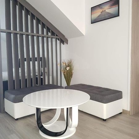 Apartmani Brigita Korenica Exterior foto